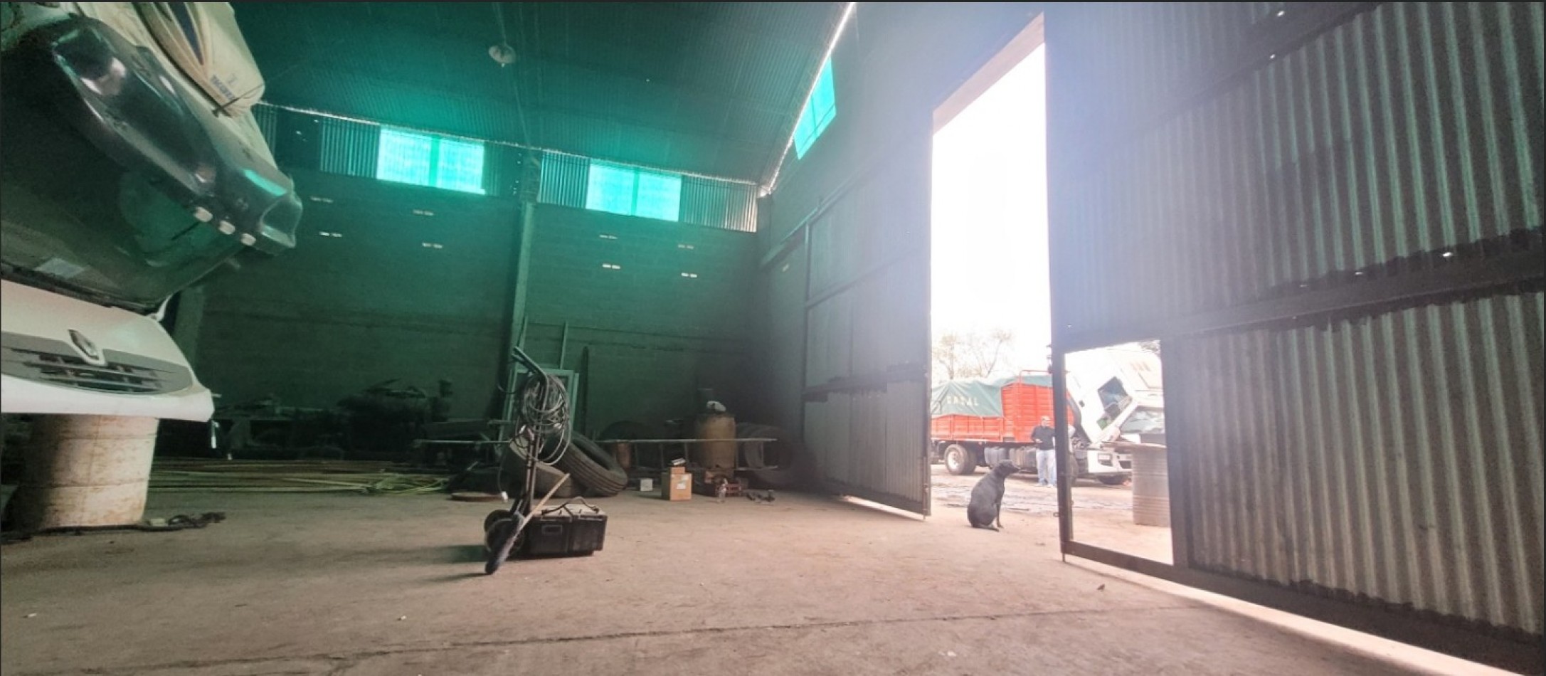 ||| GALPON 500 M2 SOBRE EX RUTA N°9 ACCESO SUR |||